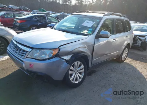 2012 Subaru Forester 2.5X Premium z USA, uszkodzony, nr VIN JF2SHADC8CH466567